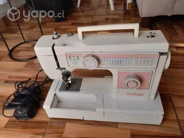 Maquina de coser singer