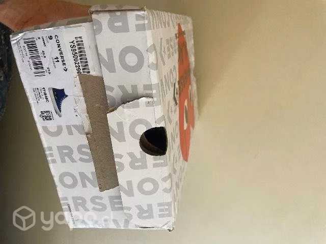 Converse x CDG PLAY
