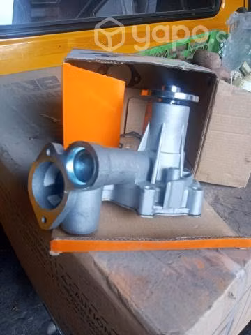 Bomba de agua de auto