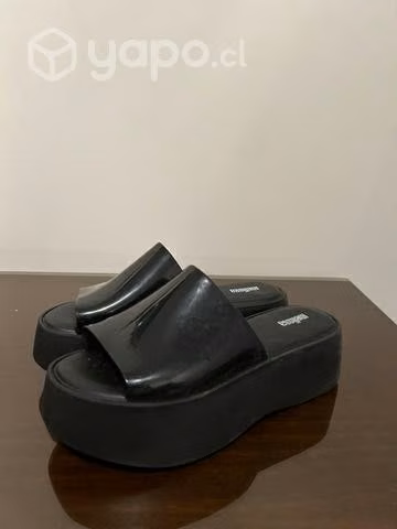 Sandalias Melissa nuevas 37