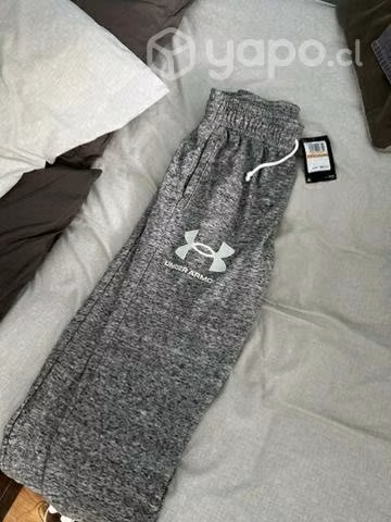 Buzo Under Armour nuevo