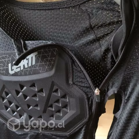 Protector Corporal AirFlex Stealth Leatt - Imagen 2