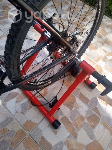 Rodillo entrenamiento bicicleta