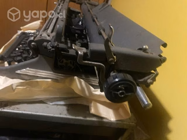 Máquina de escribir vintage - Imagen 6