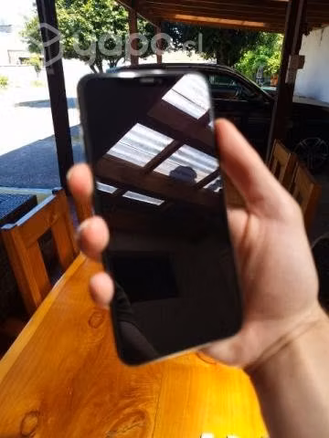 IPhone 11 Pro Max 64 GB - Imagen 2