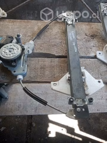 Korando cremallera alza vidrio trasera izquierda