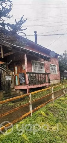 sitio con 2 casas