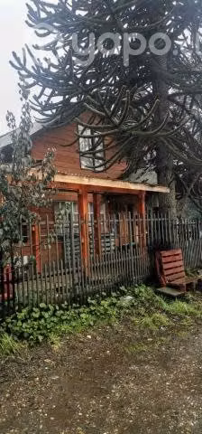 sitio con 2 casas