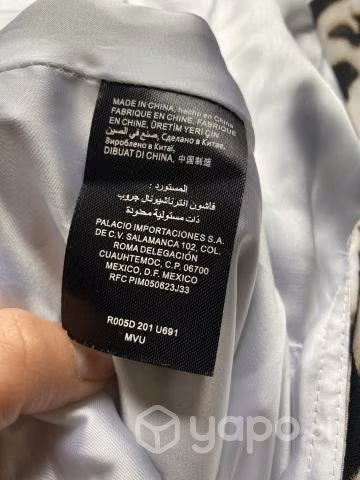 Exclusivo enterito marca BEBE