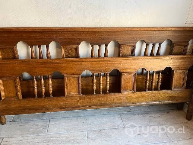 Cama de dos plazas sin colchón de madera