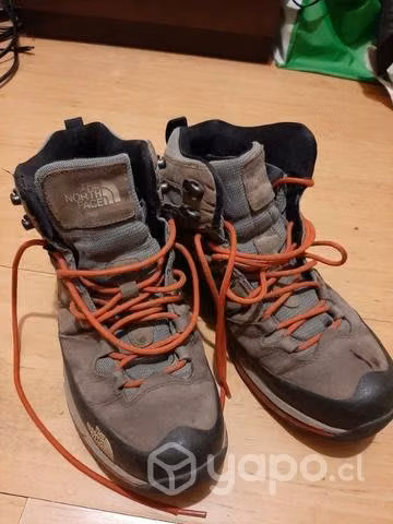 Zapatos north face