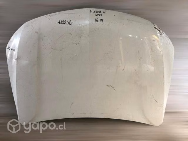 Capot Mitsubishi L