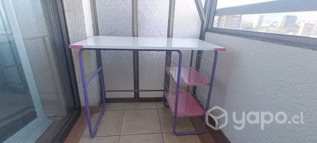 Escritorio infantil usado - buen estado