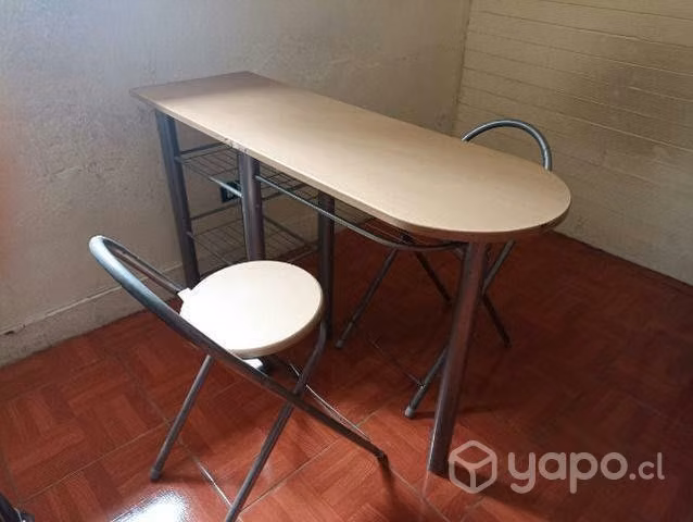 Mesa desayunador con asientos