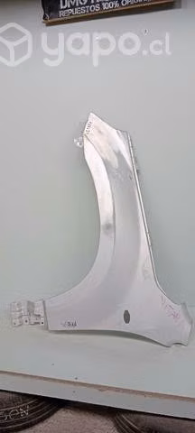 Tapabarro Suzuki Vitara dmg la cisterna 04.44