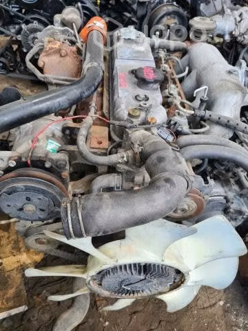 Motor Isuzu 2.8 4JB1