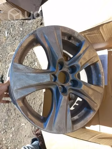 Llanta aro 17 para Toyota Rav4 2022 ORIGINAL