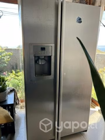 Refrigerador General Electric side by side