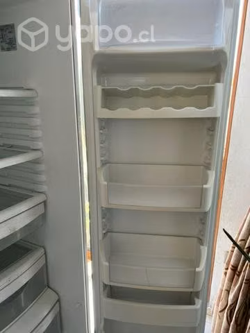 Refrigerador General Electric side by side