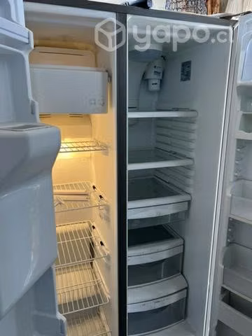 Refrigerador General Electric side by side