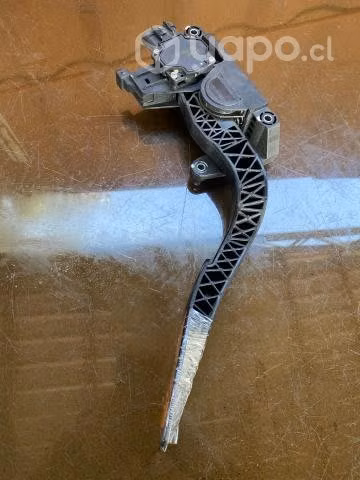 Pedal acelerador 96625893 Chevrolet Captiva 2.0