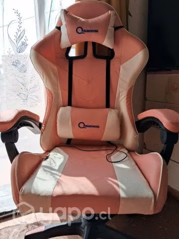 Silla gamer con cojín masajeador