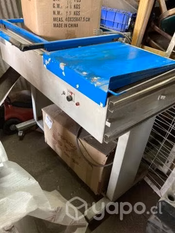 Maquina termoretractiladora
