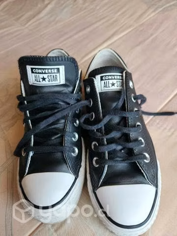 Zapatilla converse y reebok mujer