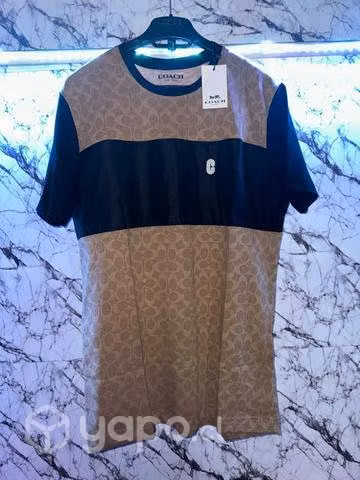 Goach polera