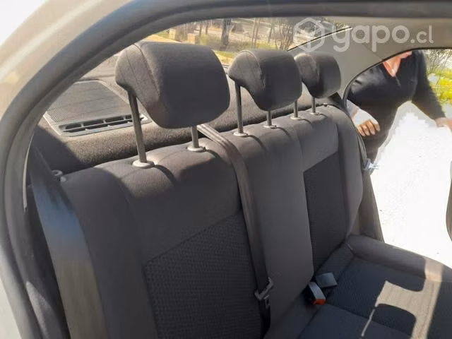 Volkswagen voyage 2021 como nuevo