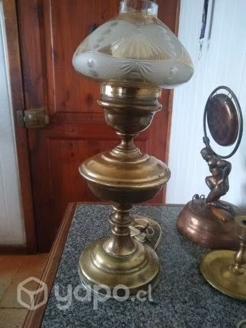 Antigua lampara de bronce - Imagen 3