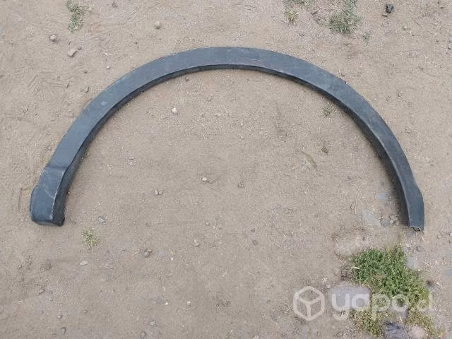 Moldura tapabarro nissan Qashqai Del 10 al 15