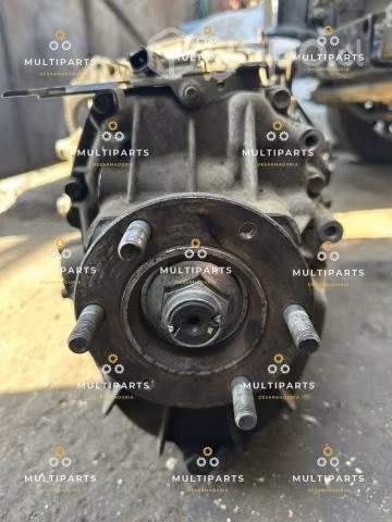 Caja de cambios chevrolet npr 815