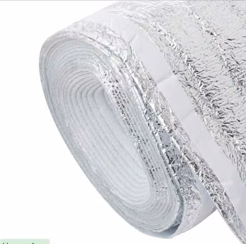 Espuma niveladora con nylon y adhesivo 3mm