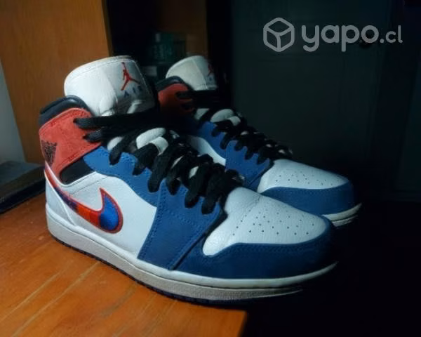Air Jordan 1 Mid exclusivas