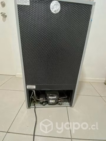 Frigobar- midea