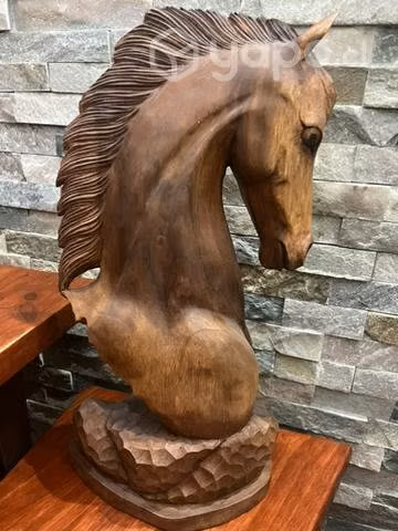 Caballo tallado en madera - Imagen 2