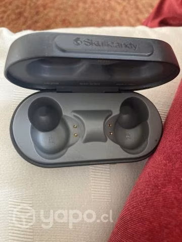 Cargador audifonos inalambricos Skullcandy Sesh