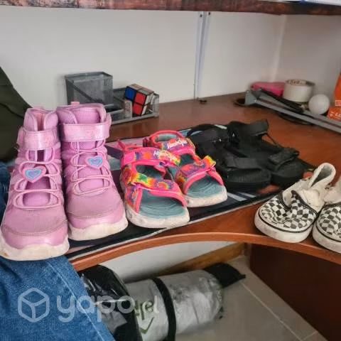 Ropa y calzado de niña habla por WhatsApp - Imagen 2