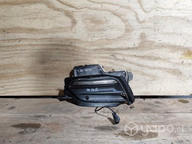Tapa neblinero Volvo S /m01jrgd