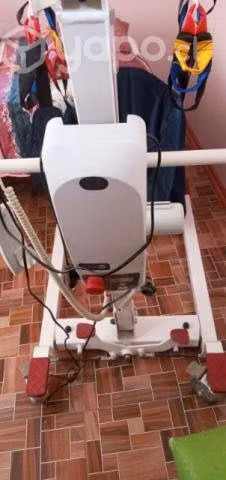 Grua para pacientes postrados - Imagen 2