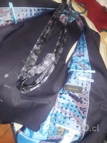 Traje 42(S)