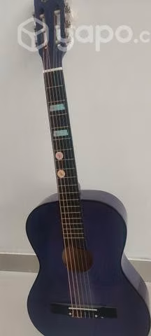 Guitarra morada