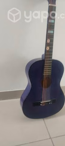 Guitarra morada