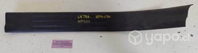 Tapiz Cubre Zocalo Tras Izq Nissan NP