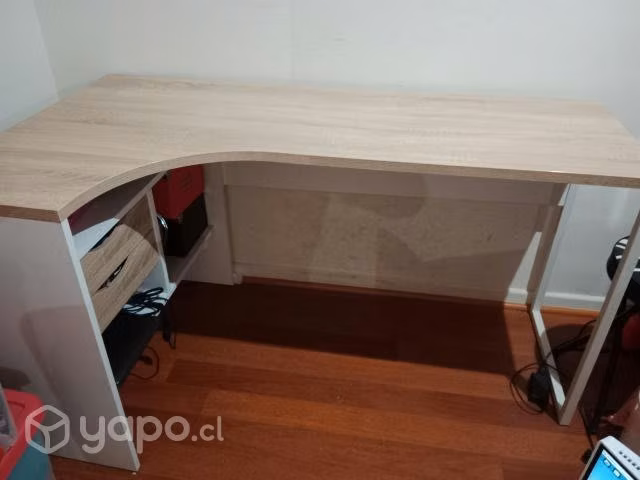 Escritorio con silla de regalo - Imagen 4