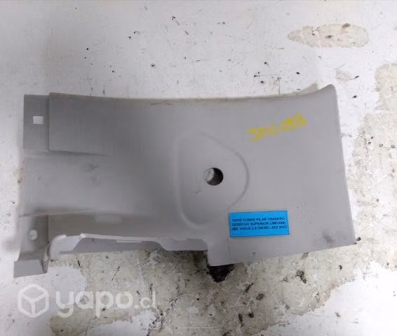 Tapiz cubre pilar trasero derecho superior JMC Vig
