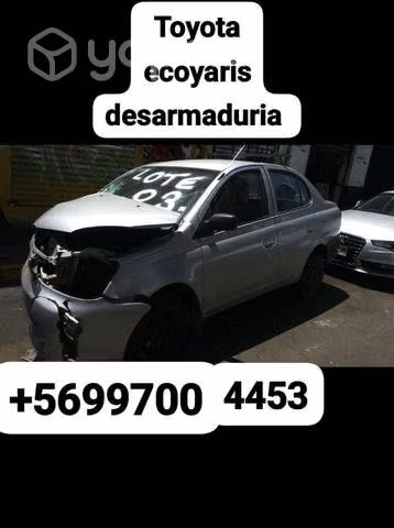 Puerta piloto Toyota ecoyaris sedan
