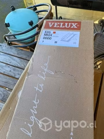 2 Ventanas Velux nuevas con su cerco respectivo - Imagen 4