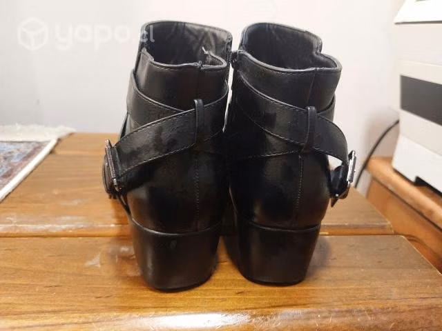 zapato negro nuevo, número 40 - Imagen 3